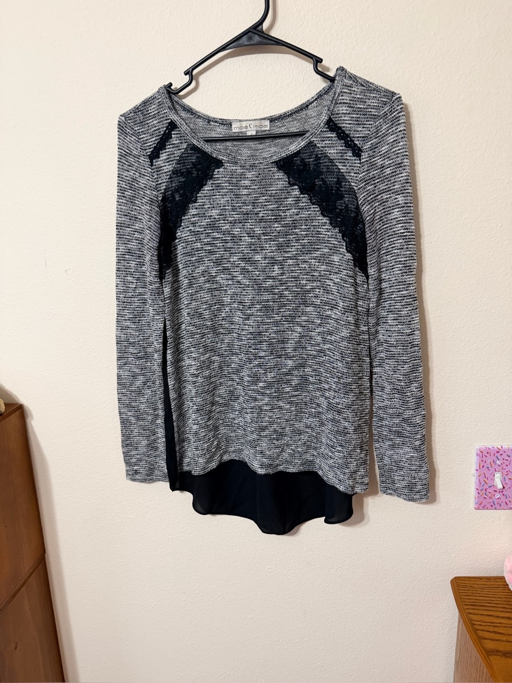 Moa Moa Long sleeve top size Small
